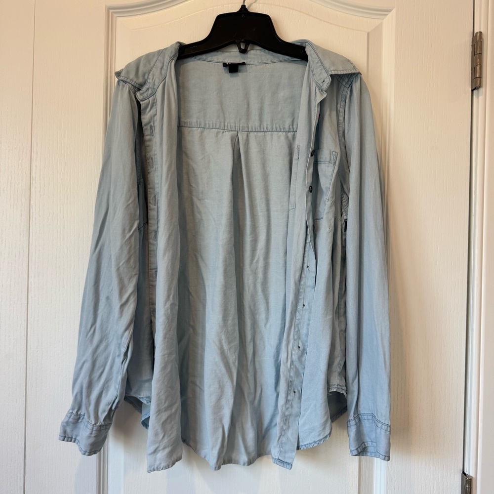 00 Torrid Light Blue Lightweight Button-Down